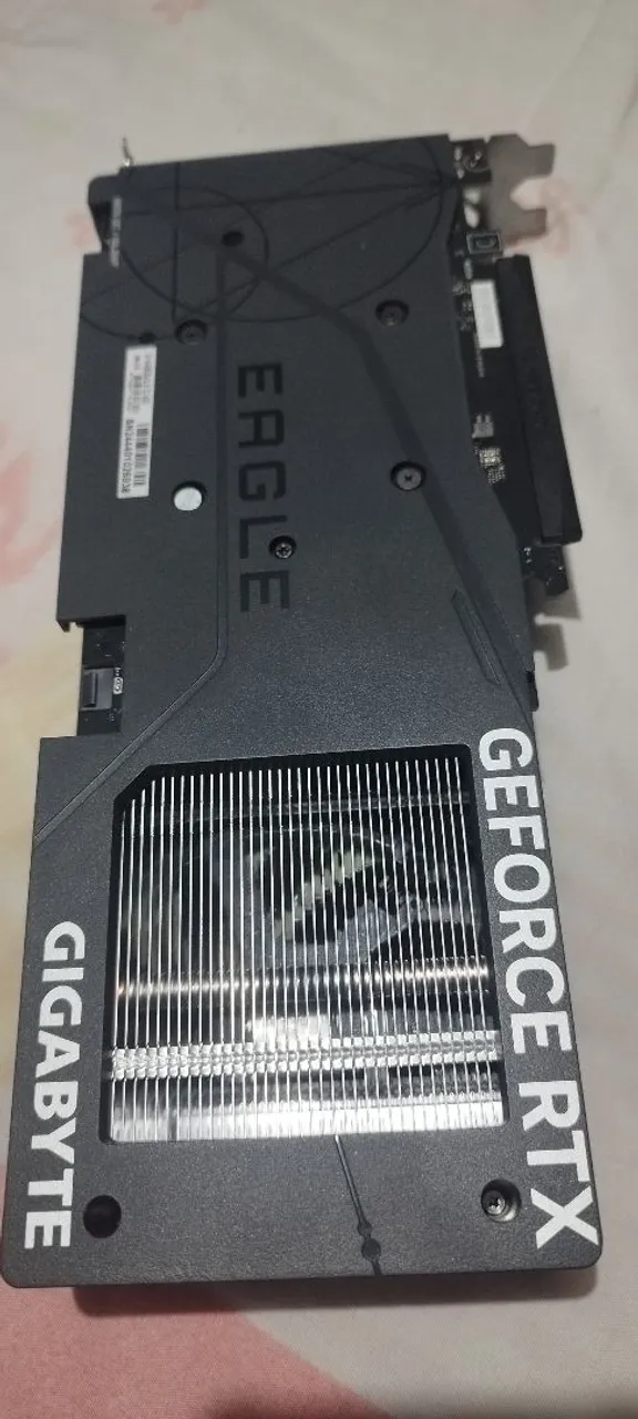 Placa de Vídeo Gigabyte GeForce RTX