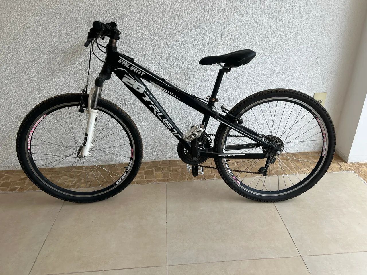 Bicicleta Trust Valiant