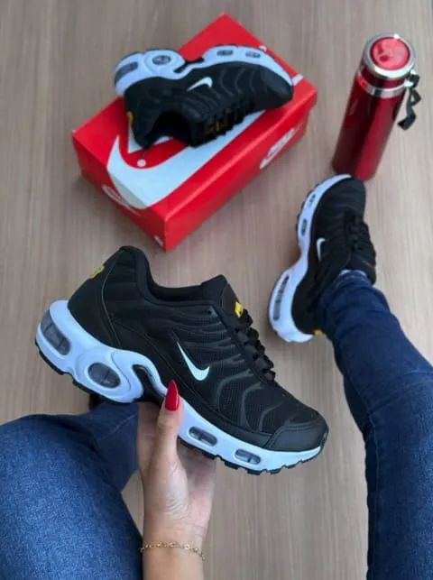 Tênis masculino a pronta entrega no tamanho 40 e 42