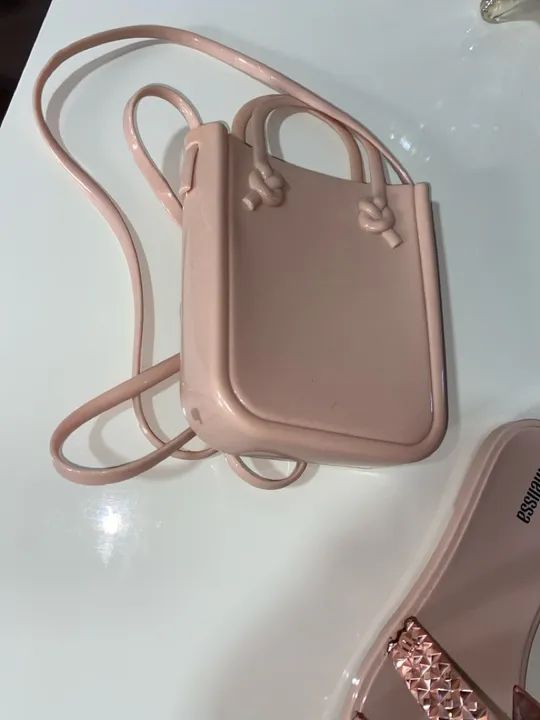 Sandálias Melissa Douradas - Foto 2