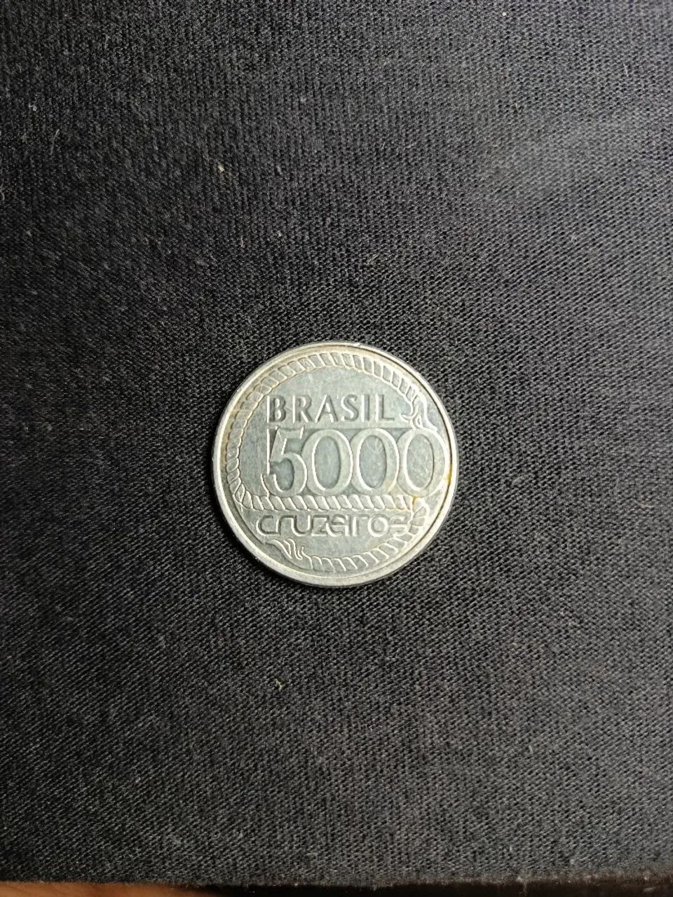 Rara moeda 5000 Cruzeiros (Cr$) 1992. - bicentenário morte de Tiradentes - coleção  - Foto 2