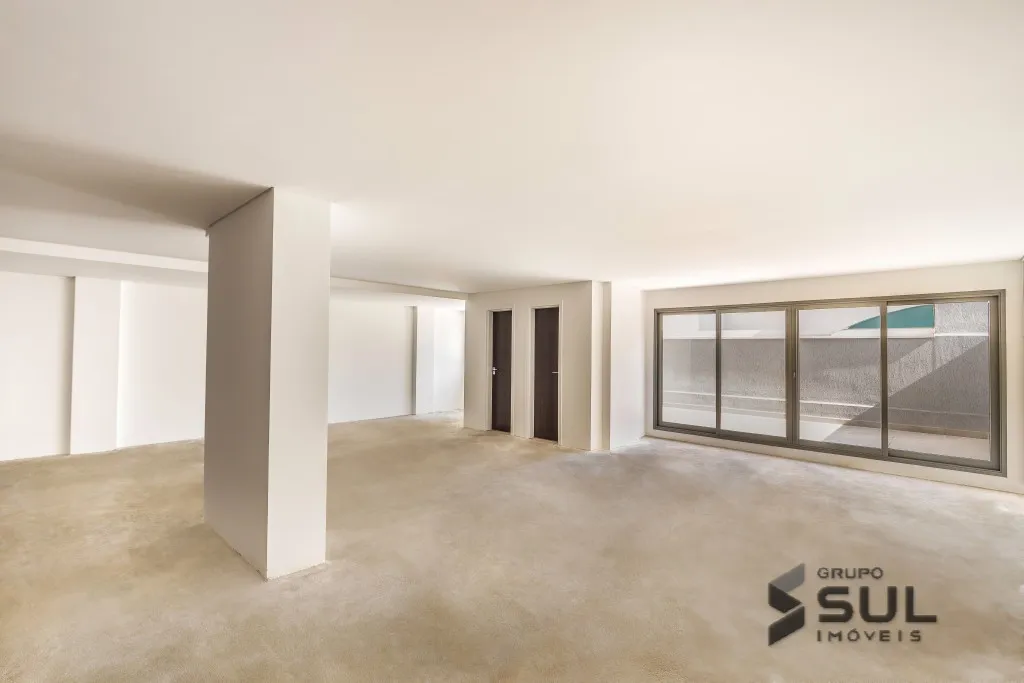 SALA COMERCIAL PARA VENDA NO CABRAL CURITIBA PROX TJ PR