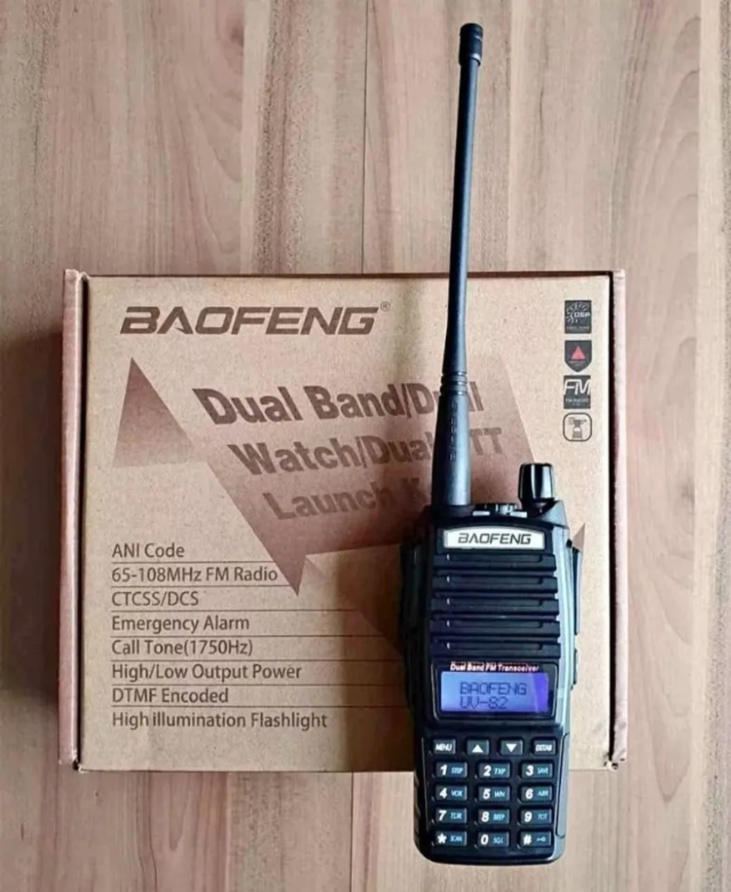Rádio Comunicador Baofeng UV82 Dual Band