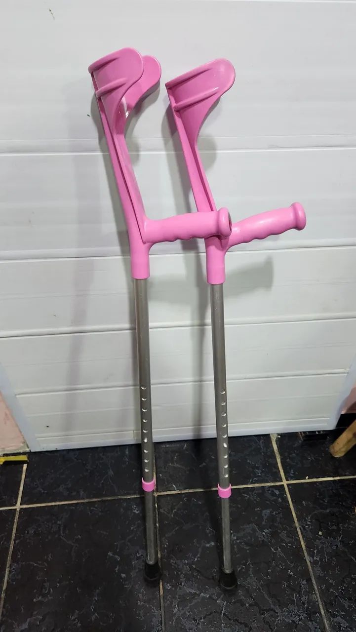 Muletas Ortopédicas Rosa - Foto 2