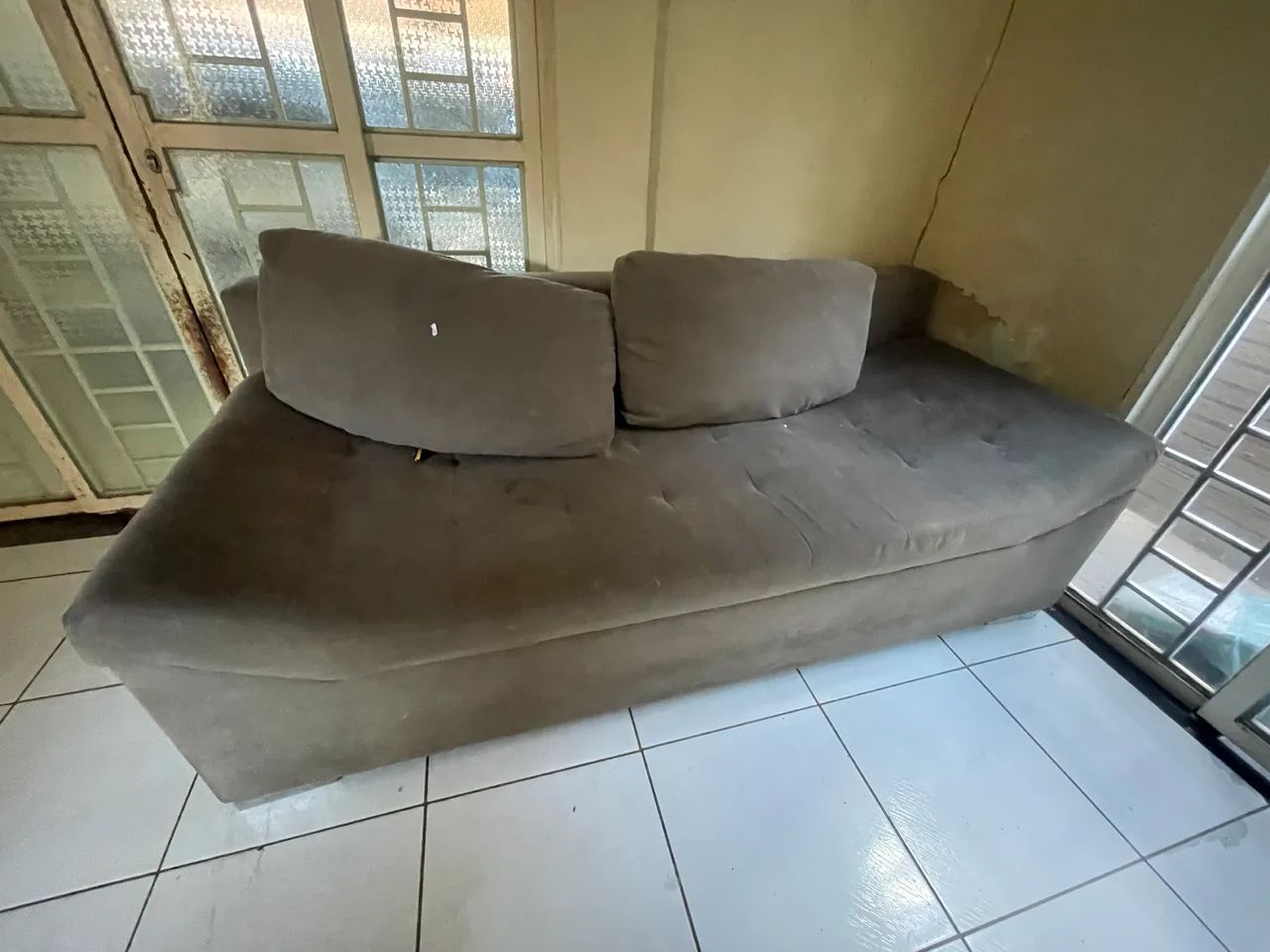 Sofa 3 lugares  - Foto 2
