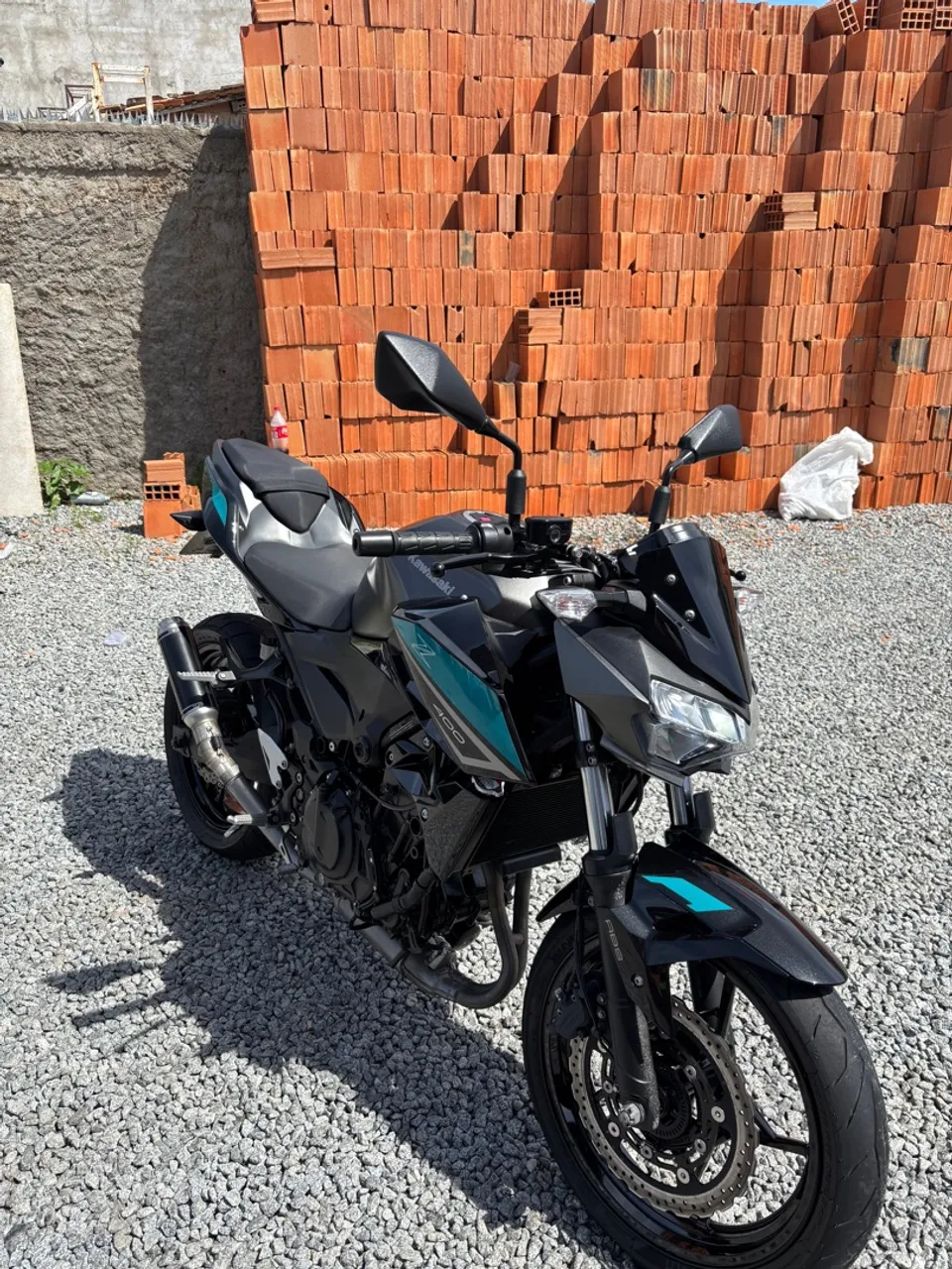 Kawasaki Z400 2023