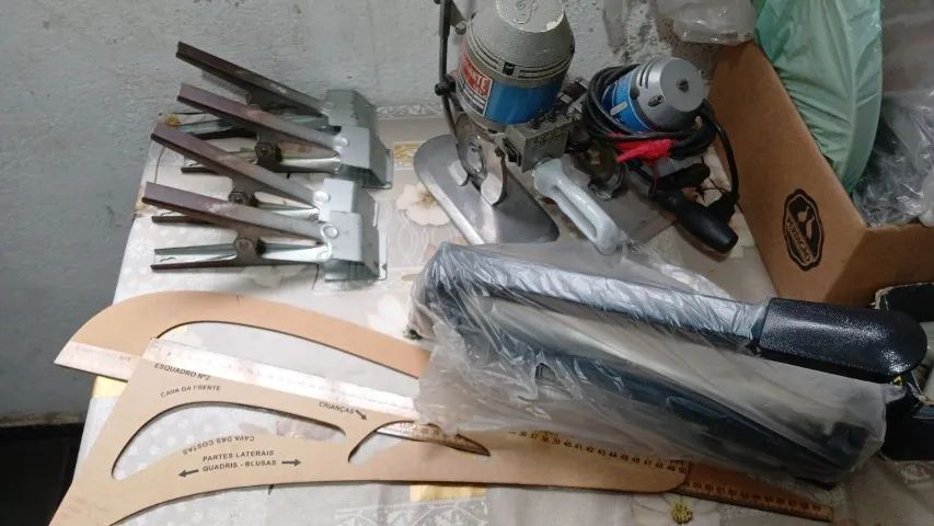 4 maquinas de corte + acessórios + modelagens e aviamentos - Foto 3