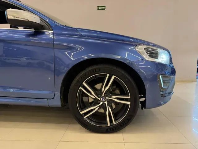  VOLVO   XC60  2.0 T5 R-DESIGN GASOLINA 4P AUTOMÁTICO - Foto 4