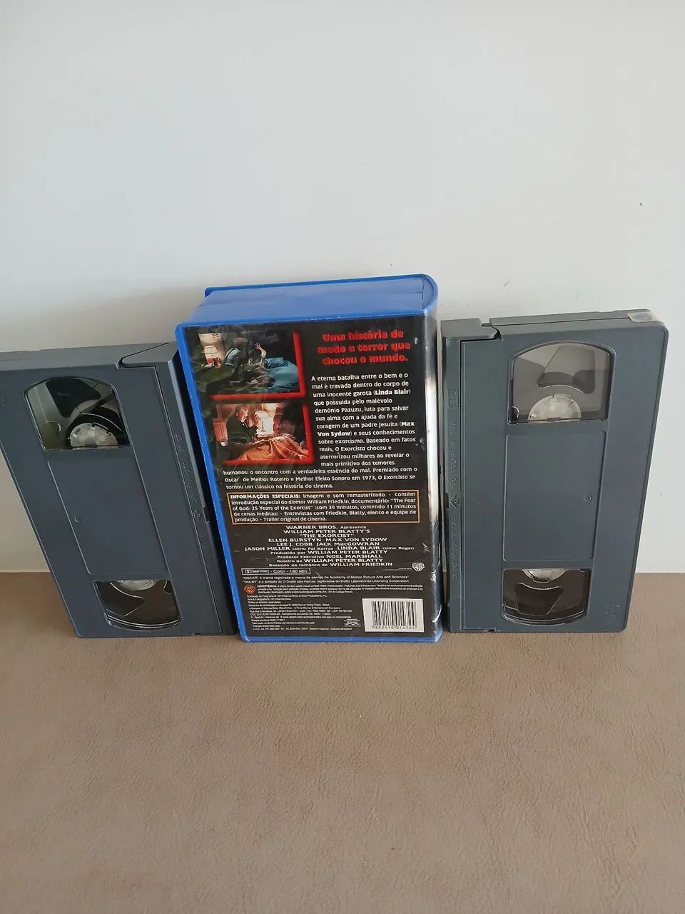 Fita Vhs Dupla O Exorcista - Edição Especial 25 Anos - Foto 2