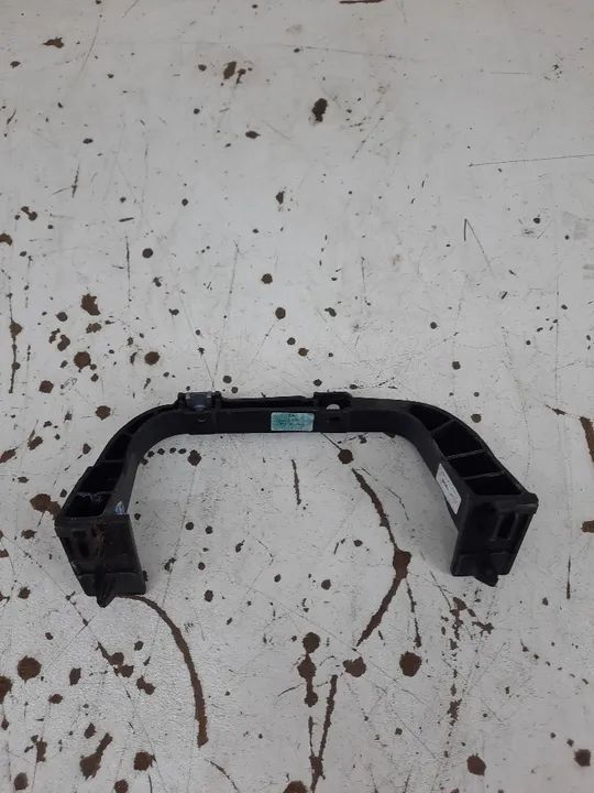 Suporte maçaneta Dianteiro direito Peugeot 208 2018 - Foto 3