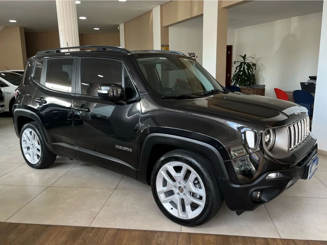 Jeep Renegade 2020 1.8 16v flex limited 4p automático - Foto 4