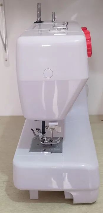 Máquina Costura Doméstica SS-988 220v Mecânica Branca - Sun Special - Foto 4