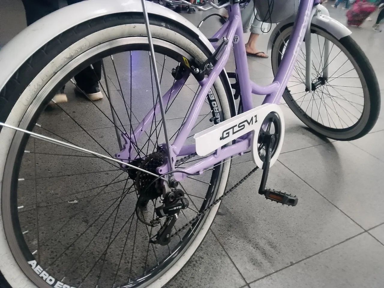 Bicicleta Retrô aro 26 SEMINOVA - Foto 3