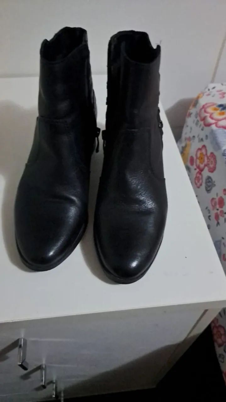 Bota de Couro Constance