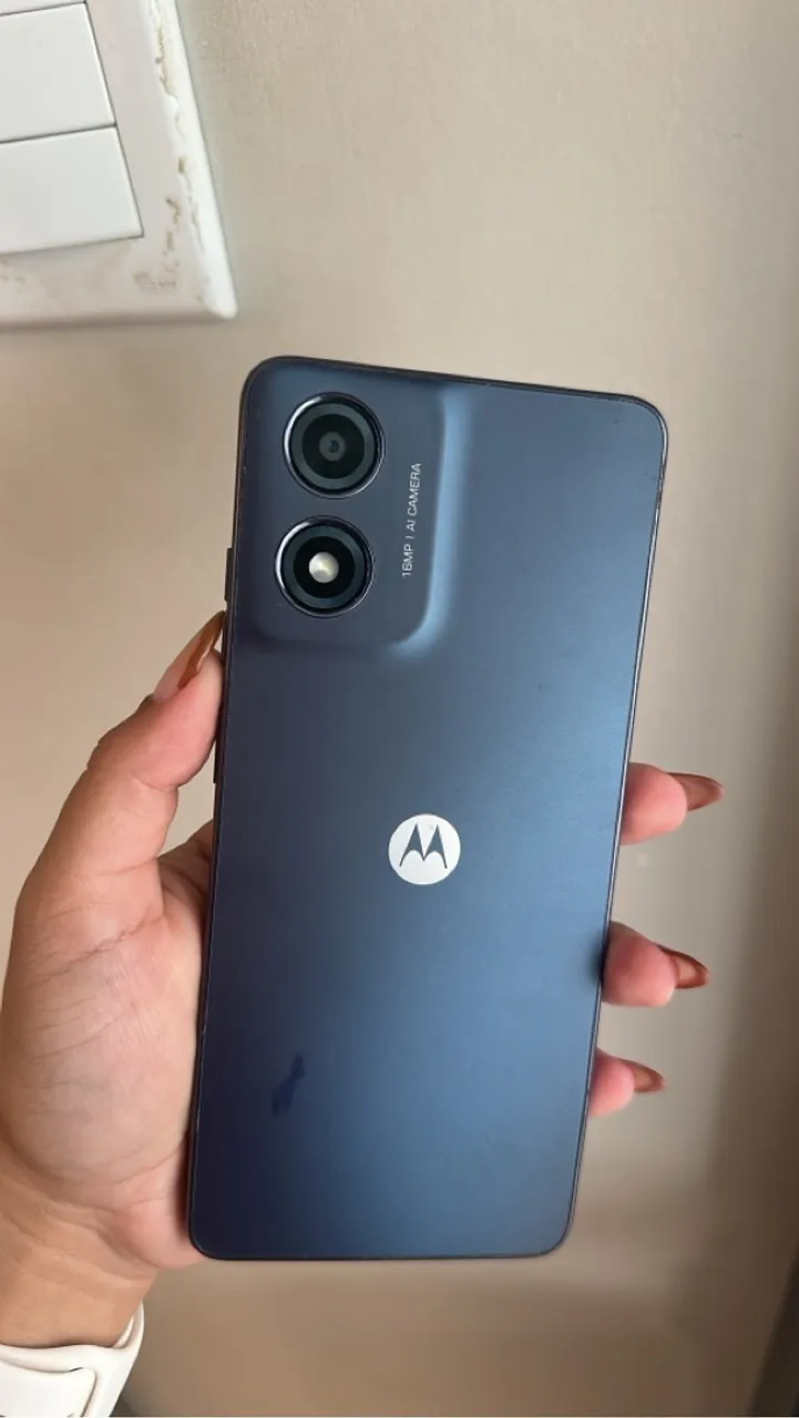 MOTO G04 128 GB semi novo