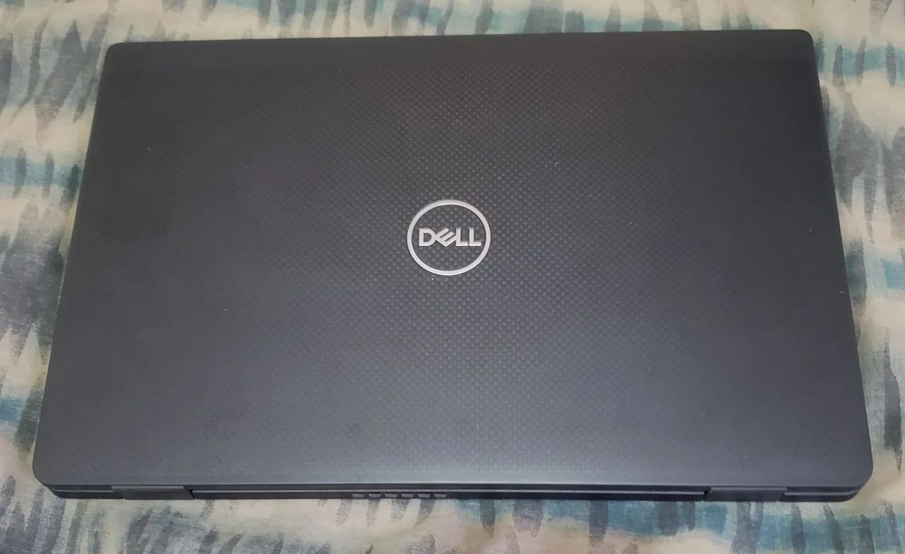 Dell Latitude 7420 Carbon Edition