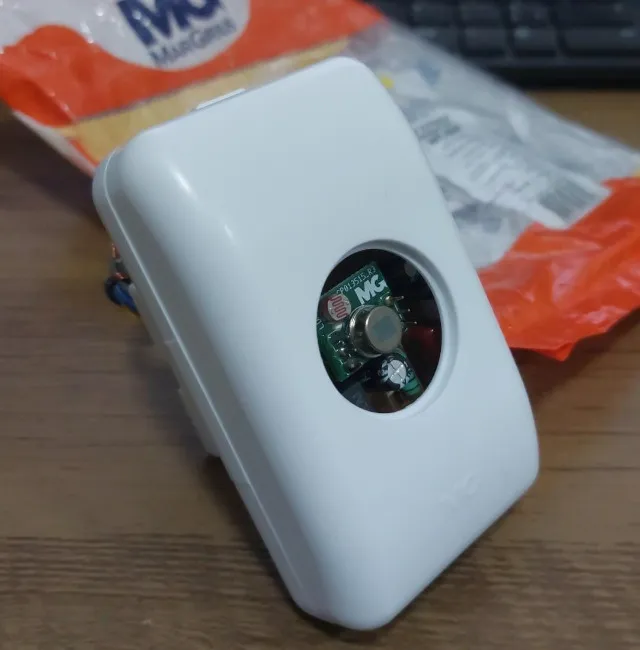 Sensor de Presença Fotocélula Sobrepor Margirius (SEM LENTE)