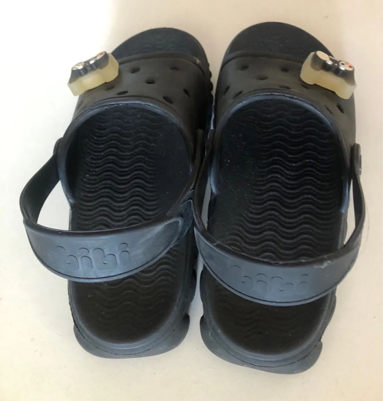 Sandália infantil da Bibi, nova, 33/34, R$30,00 - CROCKS