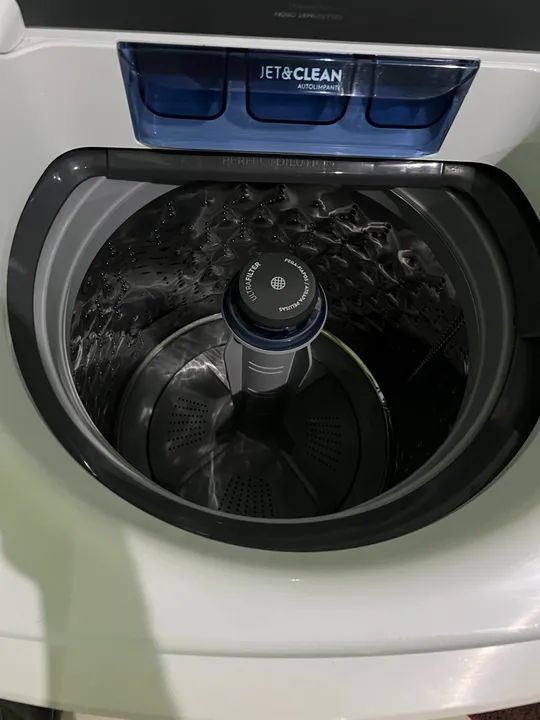 Vendo essa máquina de lavar de 14 kg funcionando perfeitamente  - Foto 3