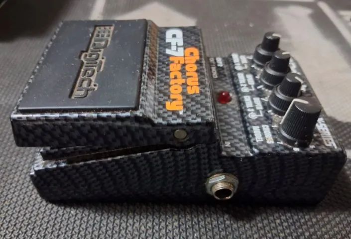 pedal chorus digitech