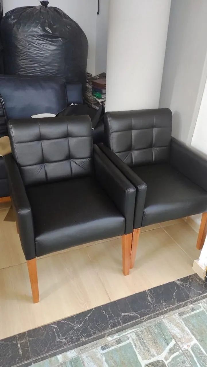 Poltronas de Couro Elegantes - Foto 4