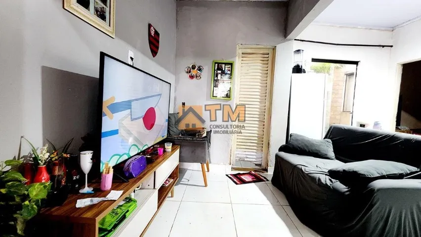 2 Casas no mesmo Lote, ac. apto no Crixas