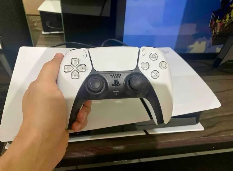 Playstation 5 (PS5) - Console + 2 Jogos - Foto 3