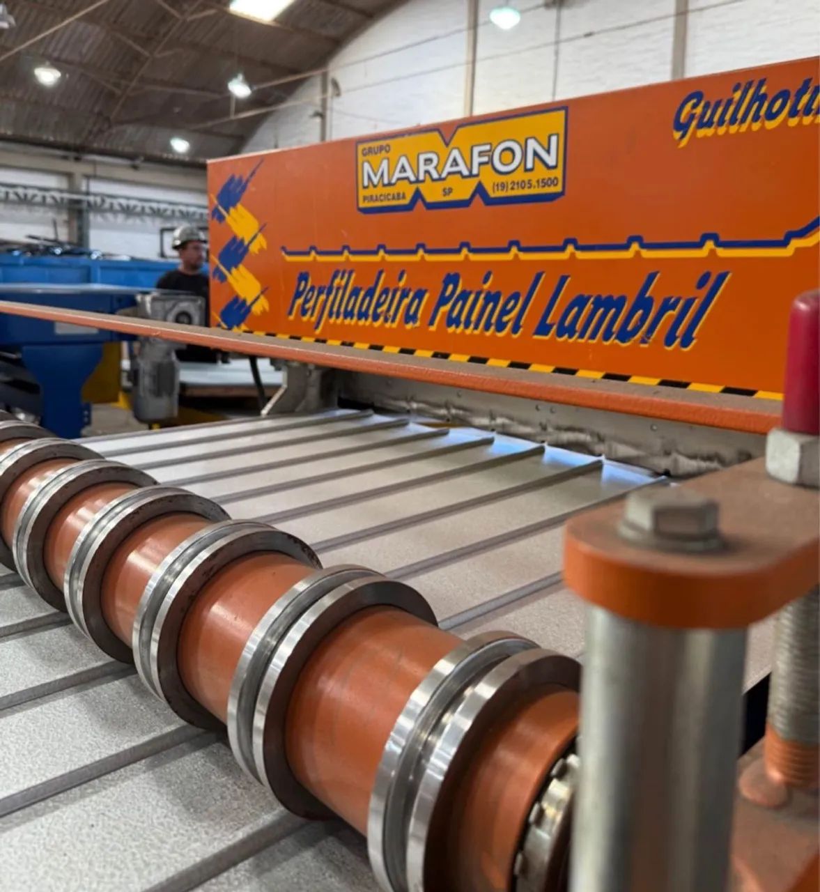 Perfiladeira Painel Lambri