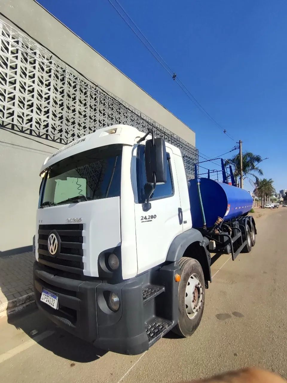 Caminhão Volkswagen 24.280 2012 PIPA flamar