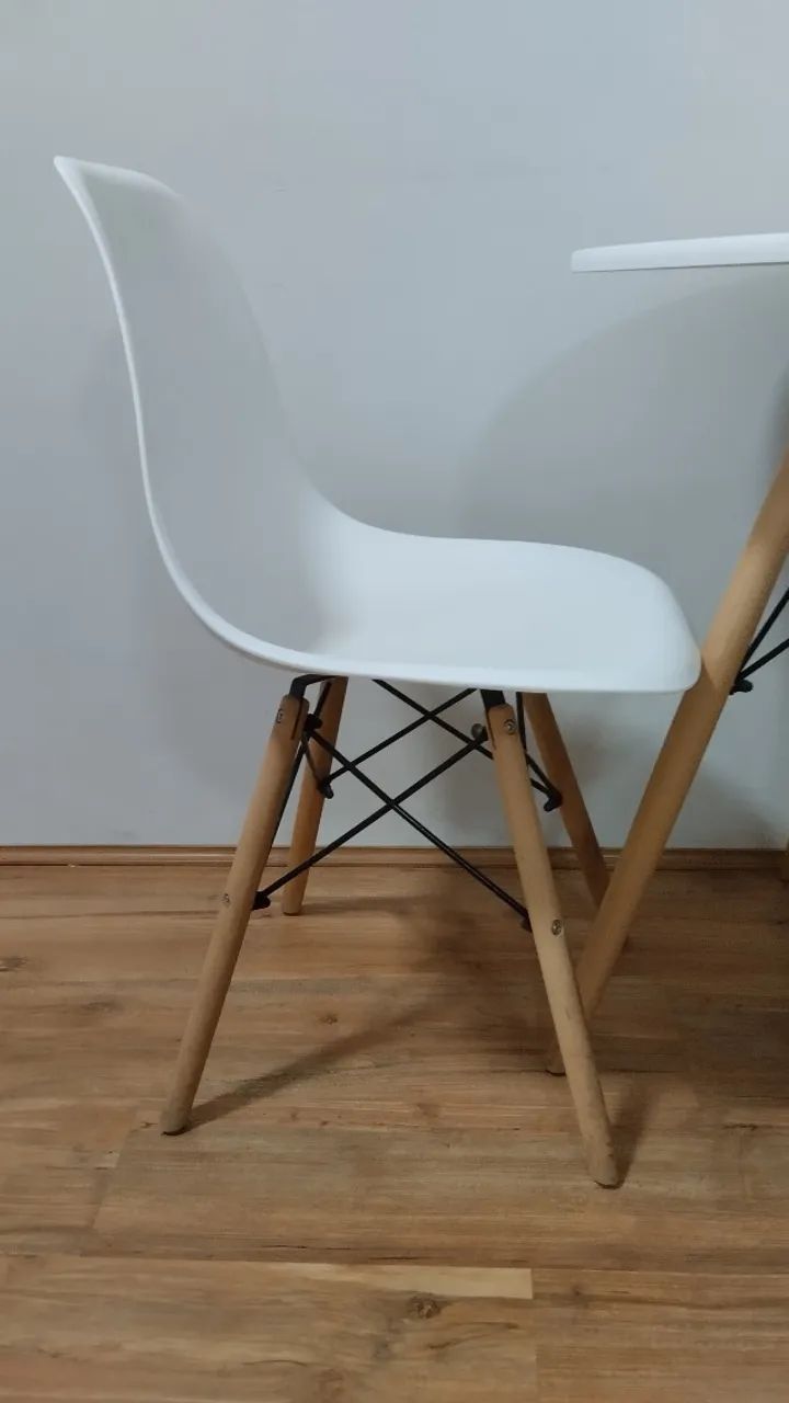 Mesa com duas cadeiras  - Foto 3