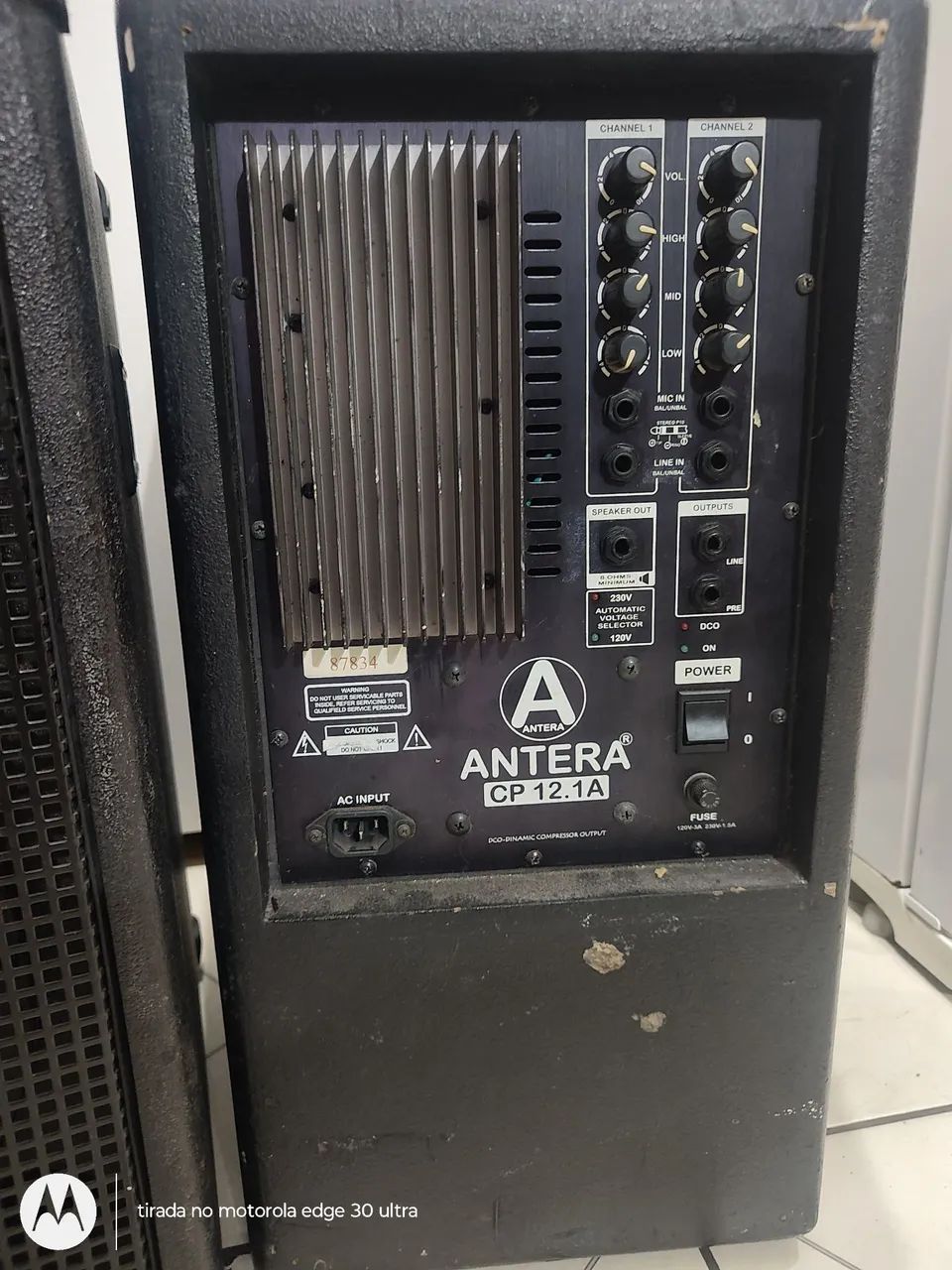 CAIXA ANTERA 12 AMPLIFICADA  - Foto 5