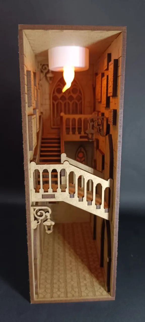 Book Nook Escadas de Hogwarts - Foto 5