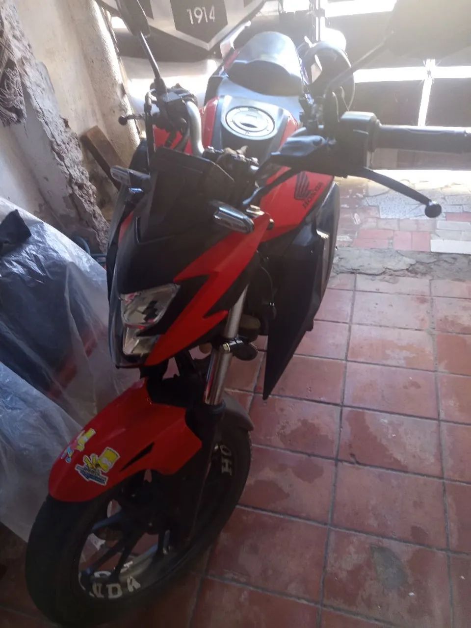 Cb 300f