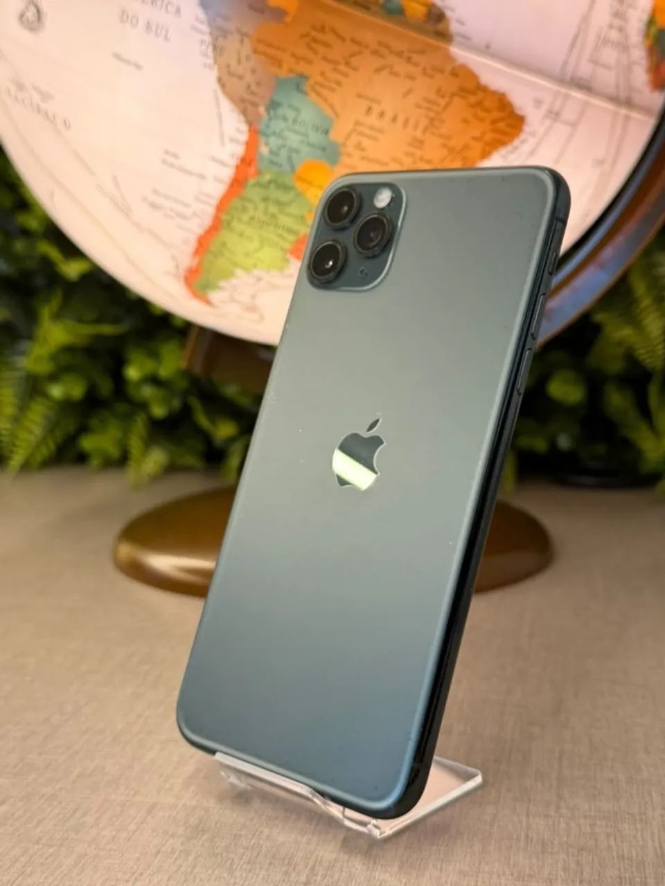 iPhone 11 Pro Max 64GB - Lindo demais, todo original - Até 18x