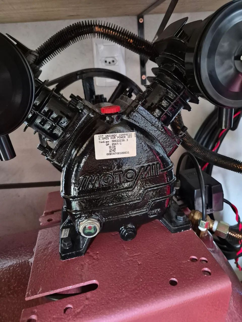 Compressor 10 pés 150 Litros 2cv - Foto 3