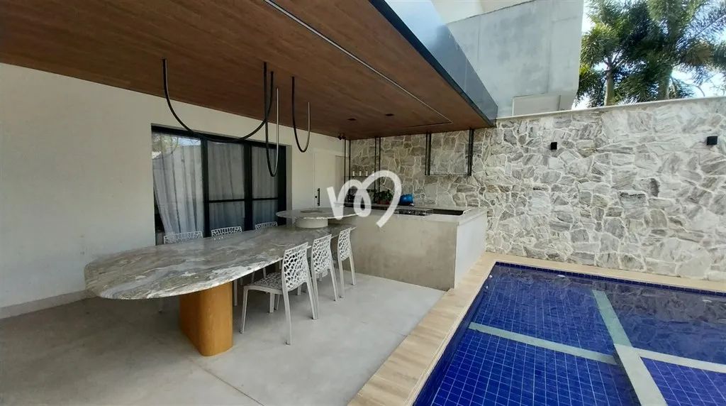 Casa Reformada e Mobiliada no Condominio Riviera Del Sol