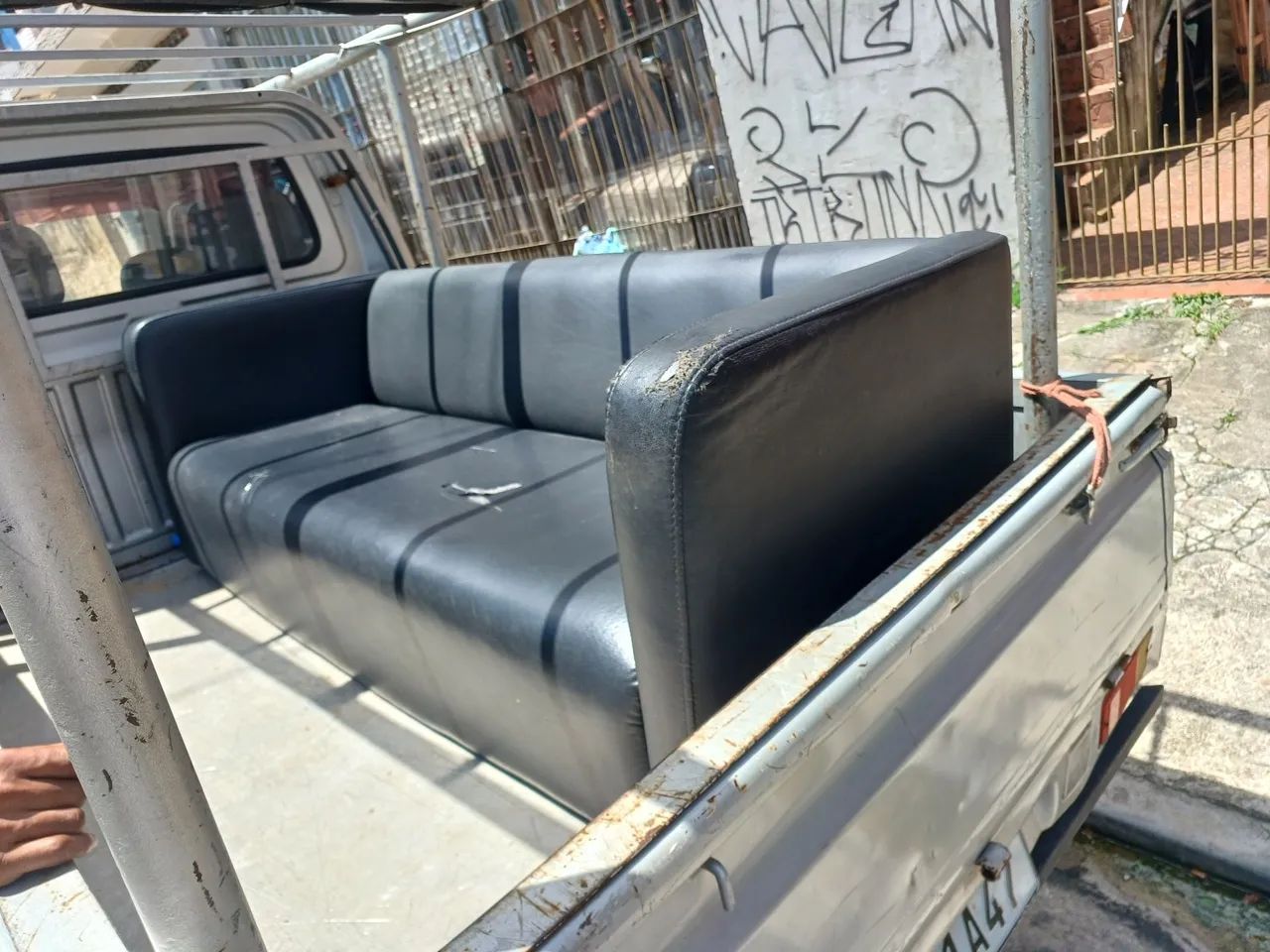 Sofá 3 Lugares - Foto 4