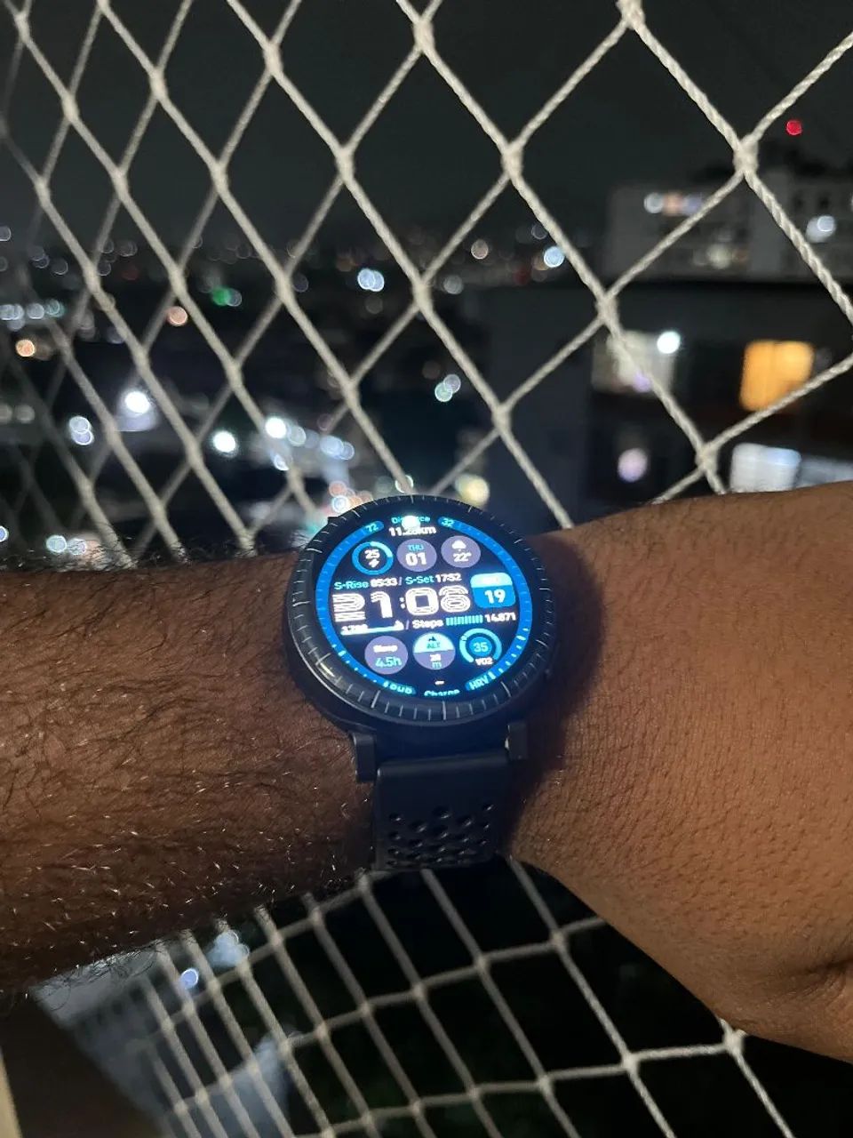 Smartwatch Amazfit Active Max -  Estado de novo - Foto 4