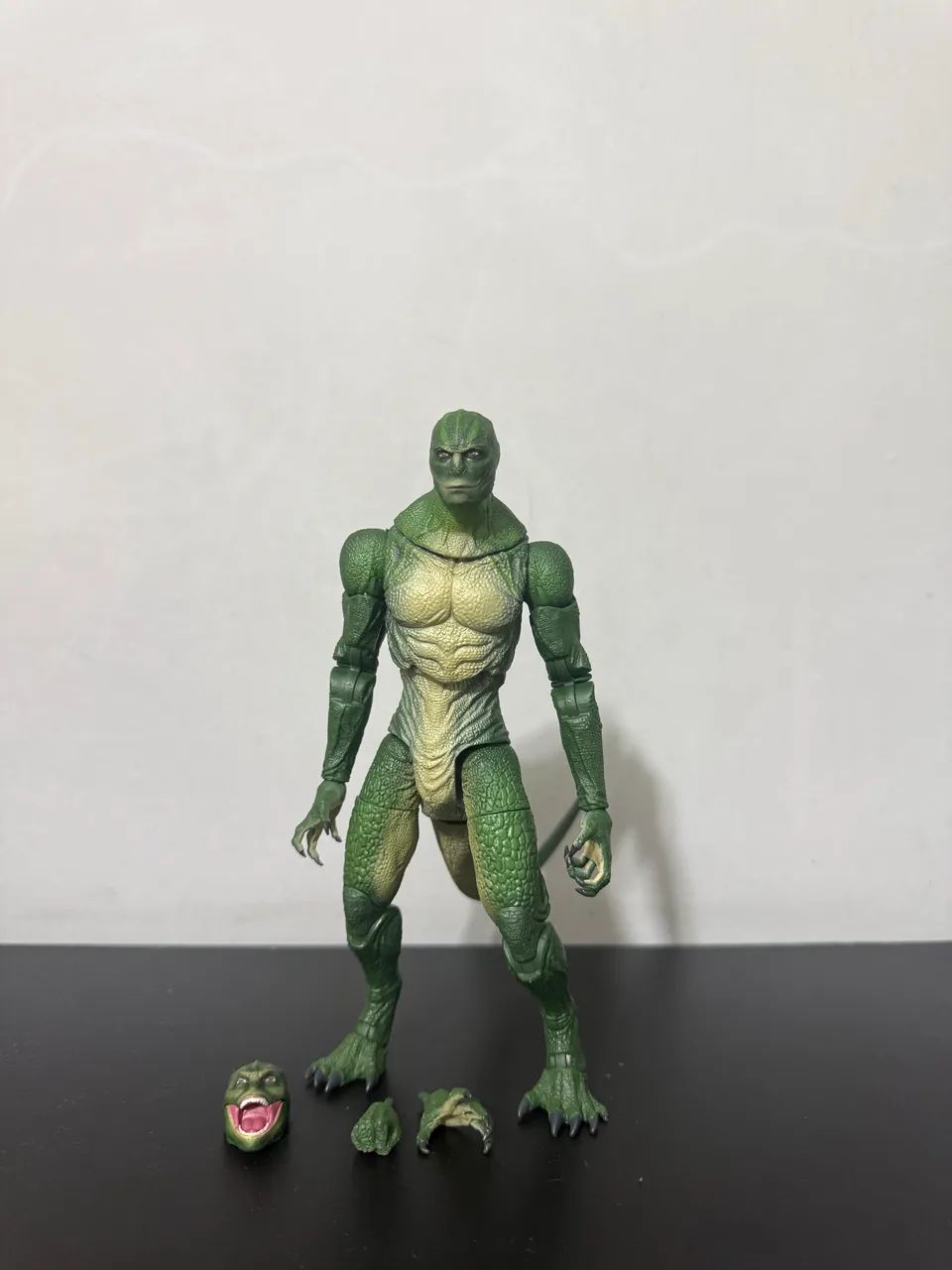 Marvel Legends Spiderman Lagarto No Way Home  - Foto 2