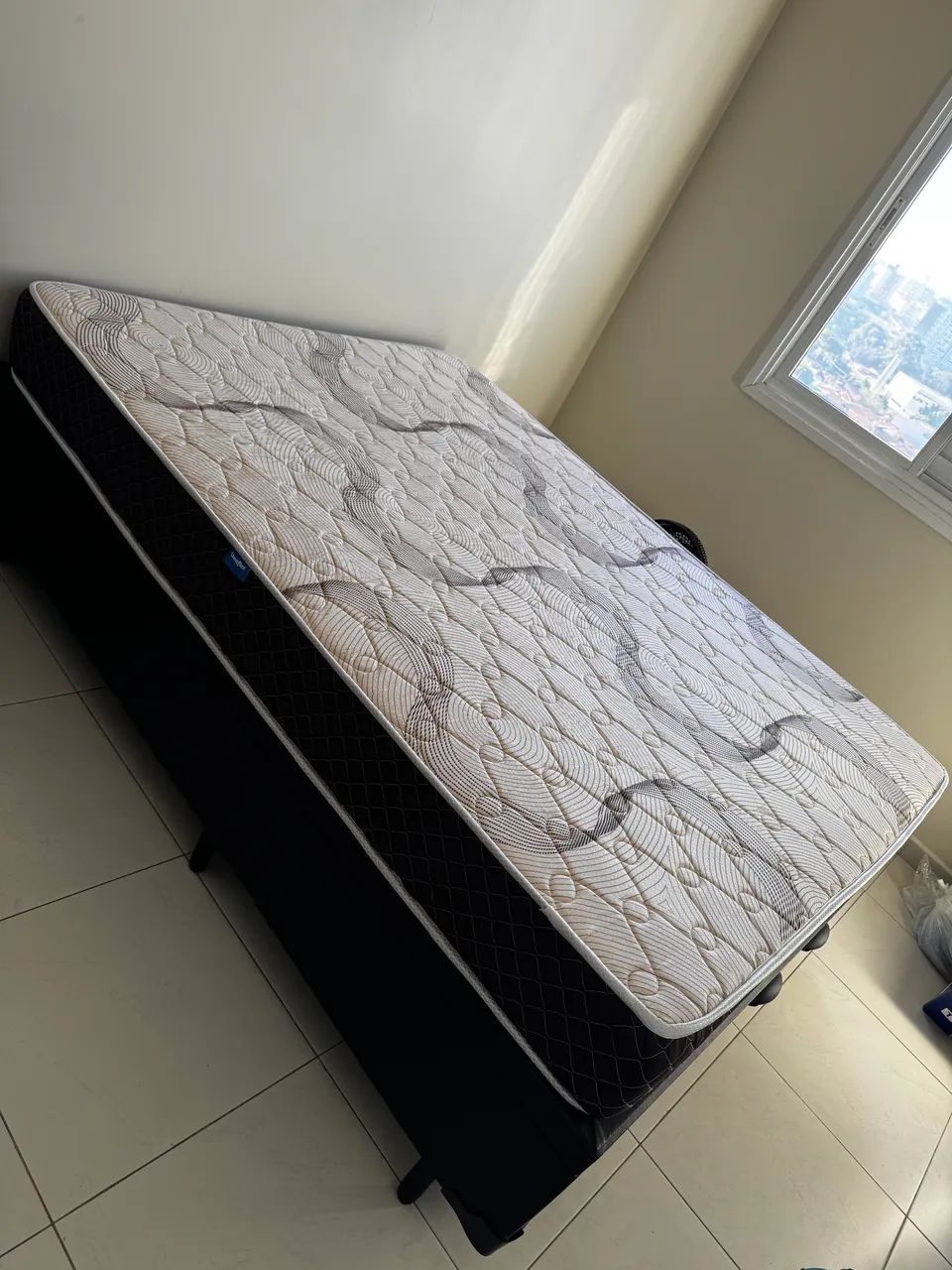 Cama  box Baú casal + colchão   - Foto 3
