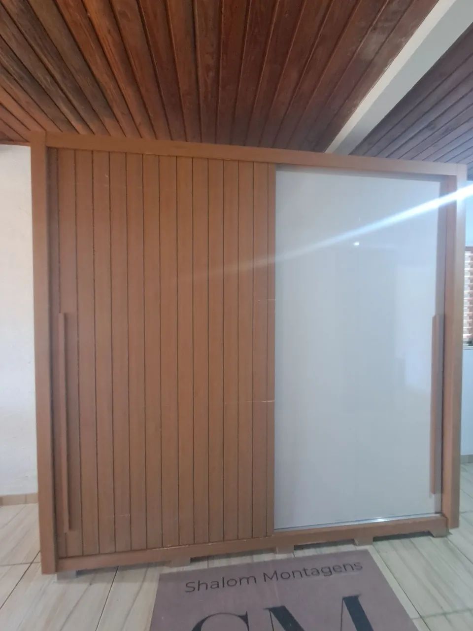 GUARDA ROUPA DE CASAL USADO COM ENTREGA GRÁTIS  - Foto 3