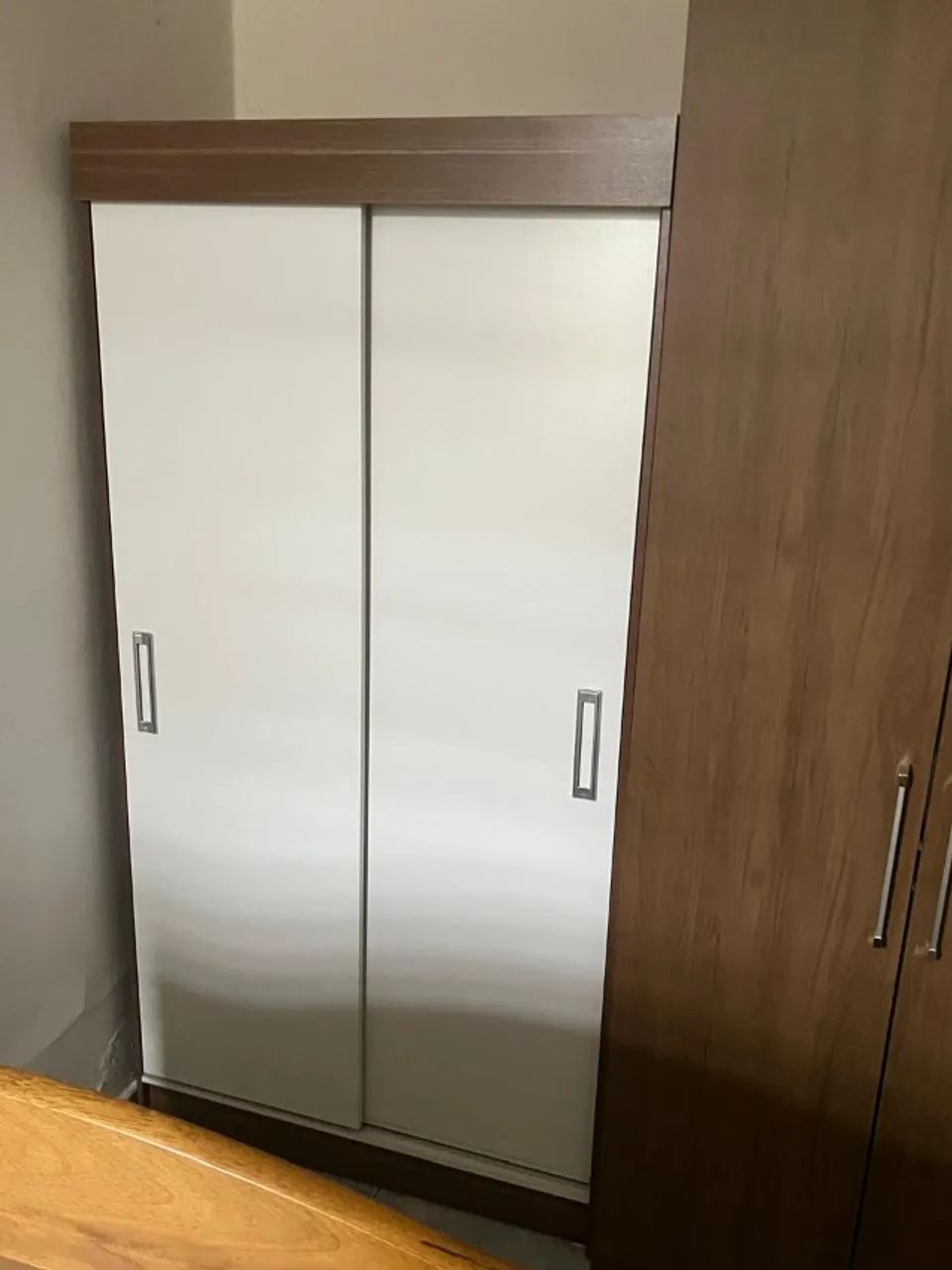guarda roupa de solteiro