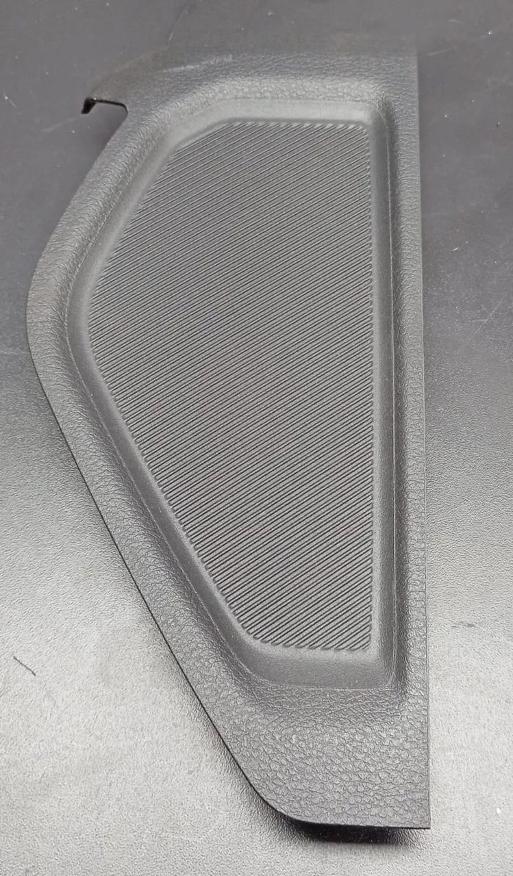 Acabamento Lateral do Painel L/E JEEP COMPASS 2023