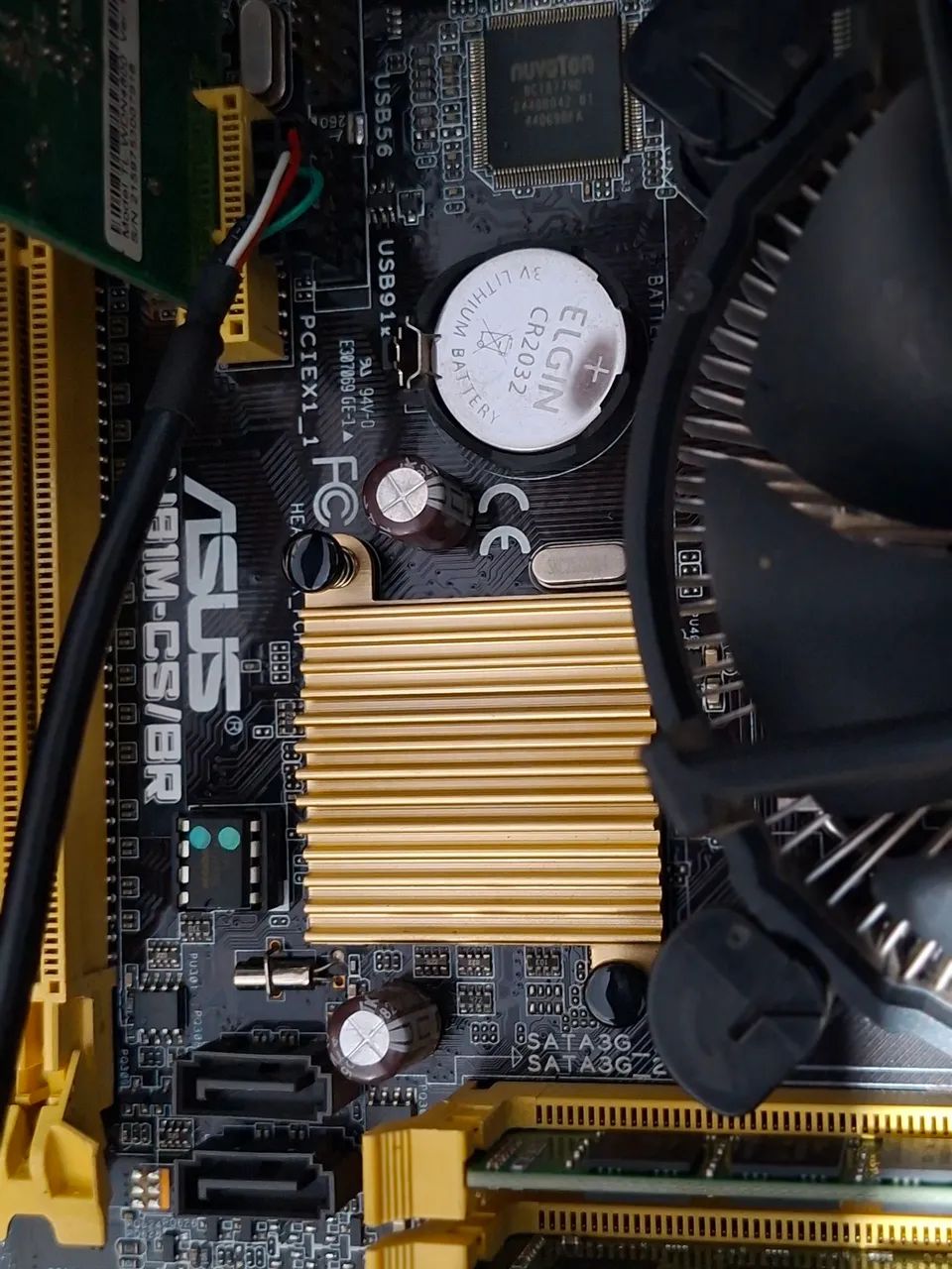 CPU Intel i3 - Foto 4