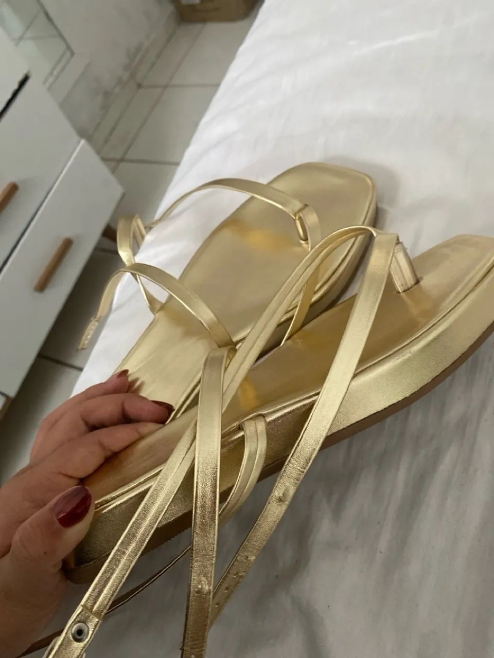 Sandália dourada - Foto 2