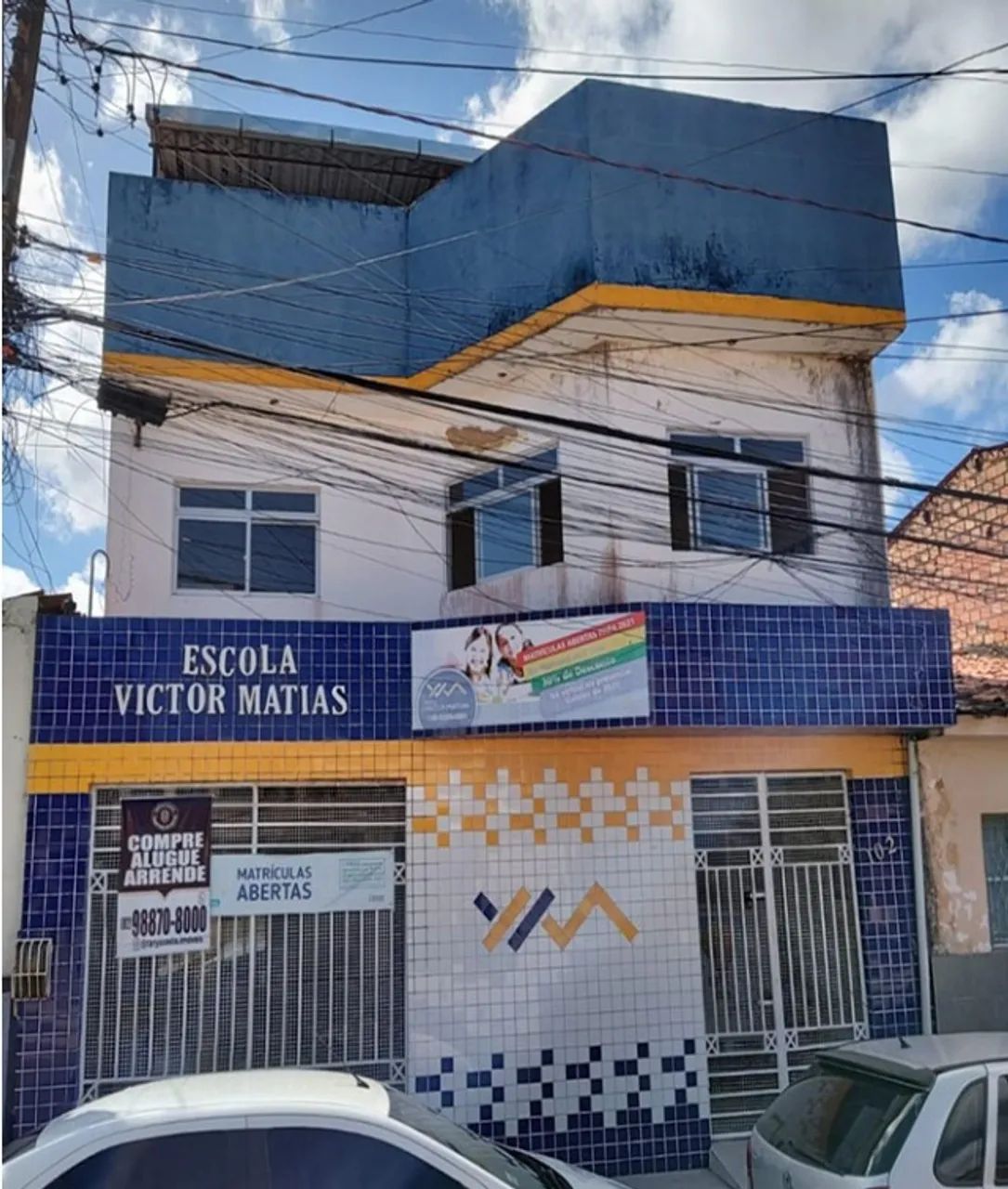 Alugo ou Vendo prédio 3 pavimentos.