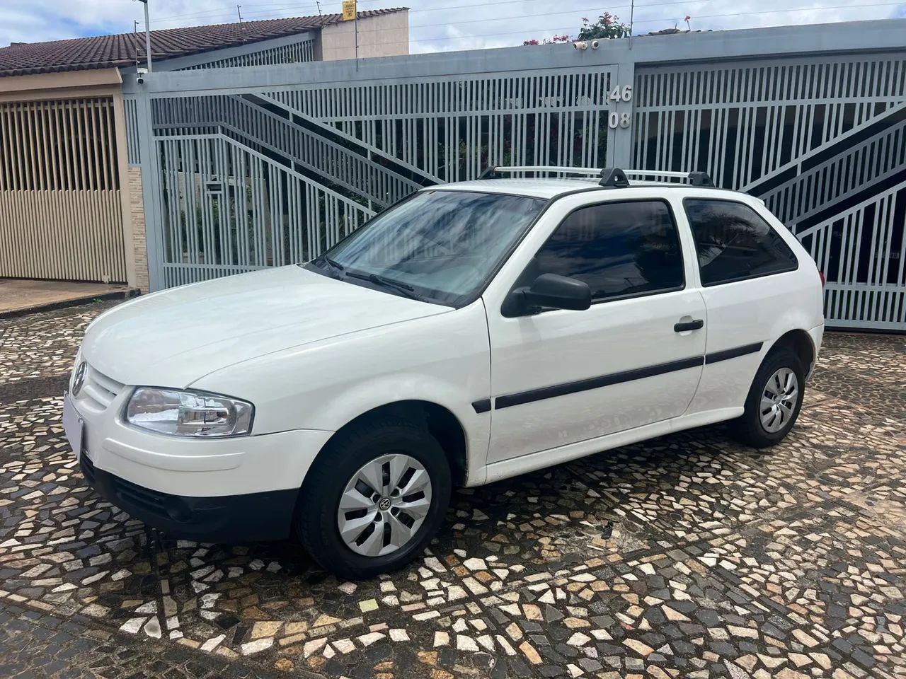 Volkswagen Gol GOL CITY (TREND) 1.0 MI TOTAL FLEX 8V 2P 2013
