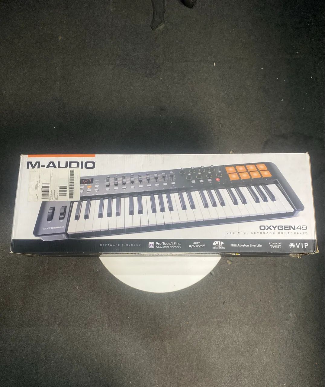 Teclado MIDI - M-AUDIO OXYGEN 49 Teclas - Instrumentos musicais