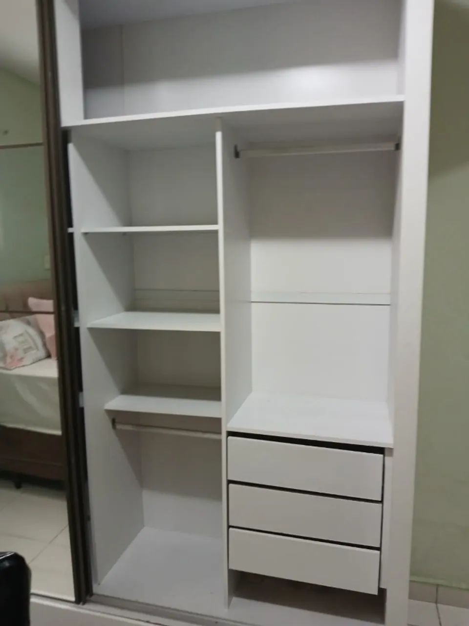 GUARDA ROUPA COM ESPELHO - Foto 4