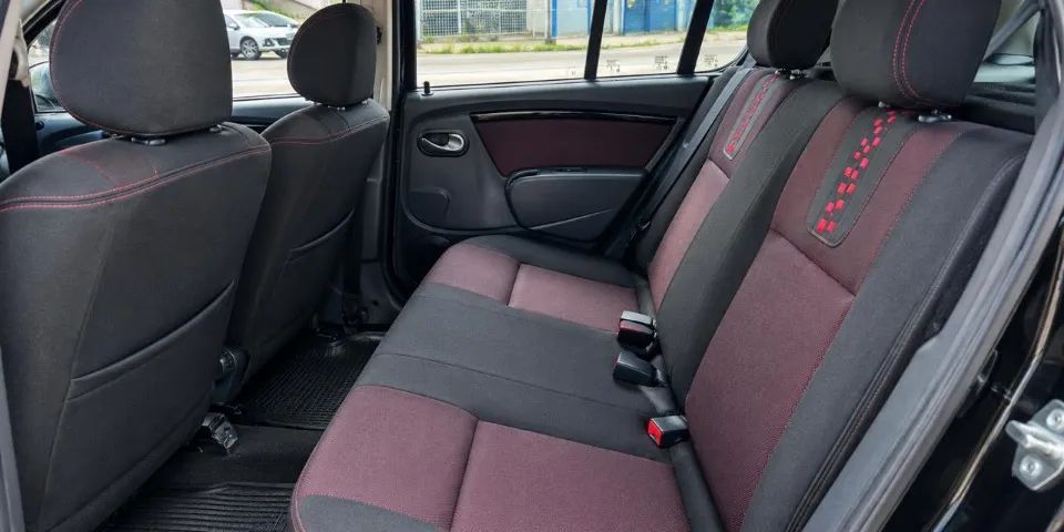 Renault Sandero Stepway Hi-Flex 1.6 16V 5p Aut., foto 10 de 13